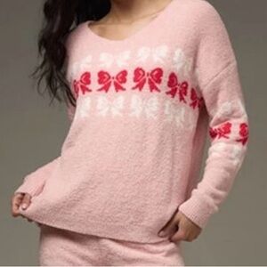 Francesca's Collections Blush V-Neck Sweater with Red and White Bow Pattern
